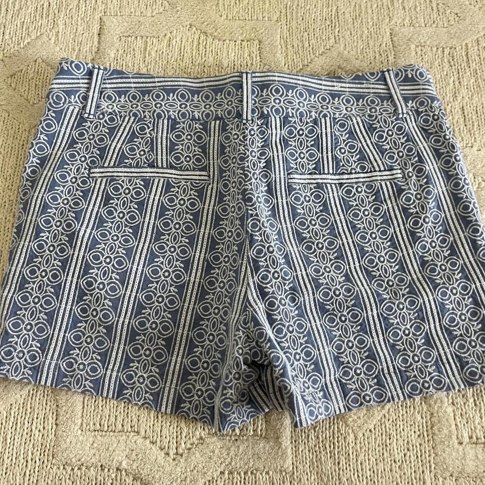 Loft Riviera Shorts Embroidered Design Size 6 - Picture 6 of 6
